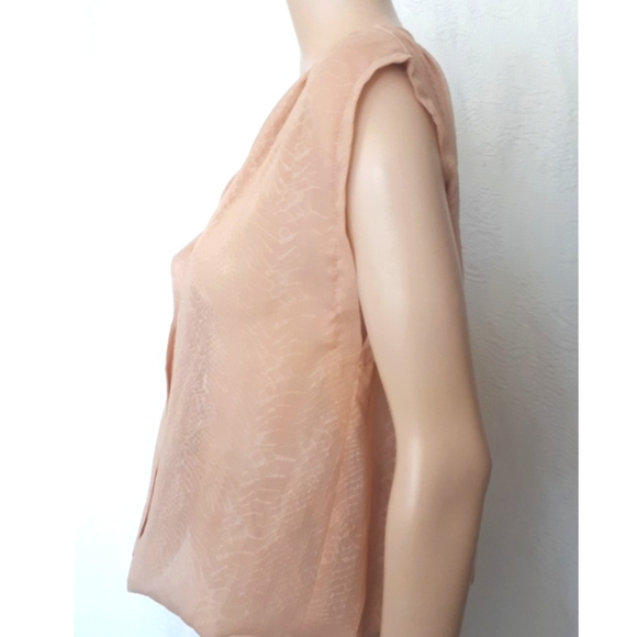 Asymmetrical Top - Picture 3 of 10